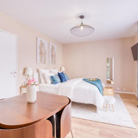 Studio Hôtel - Lit King Size - Parking - Wifi - Proche CDG Livry-Gargan Exterior foto