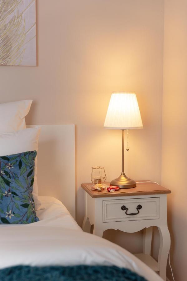 Studio Hôtel - Lit King Size - Parking - Wifi - Proche CDG Livry-Gargan Exterior foto